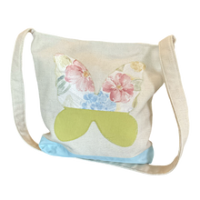 Load image into Gallery viewer, Butterfly Tote by Tee Mo