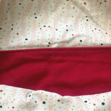 Load image into Gallery viewer, Tote Bag by Zarghuna