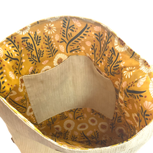 Load image into Gallery viewer, Acorn tote by Tee Mo