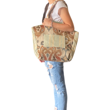 Load image into Gallery viewer, Market Bag by Sakina