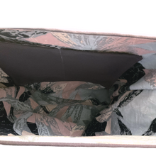 Load image into Gallery viewer, Tote Bag by Juhara