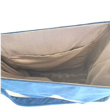 Load image into Gallery viewer, Star Tote by Tee Mo