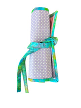 Load image into Gallery viewer, Make Up Brush Roll by Zarghuna