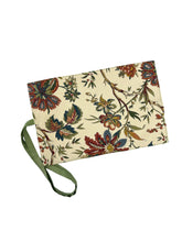 Load image into Gallery viewer, Art Roll by Lalima