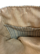 Load image into Gallery viewer, Tote Bag by Safina