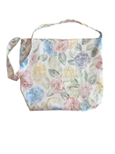 Load image into Gallery viewer, Tote Bag by Safina