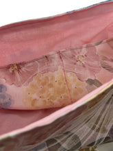 Load image into Gallery viewer, Tote Bag by Safina