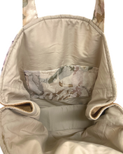 Load image into Gallery viewer, Market Bag by Sakina