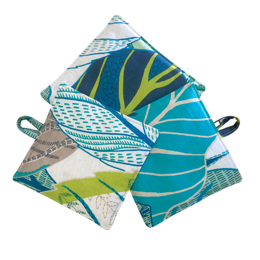 Potholder Set by Shamsidar