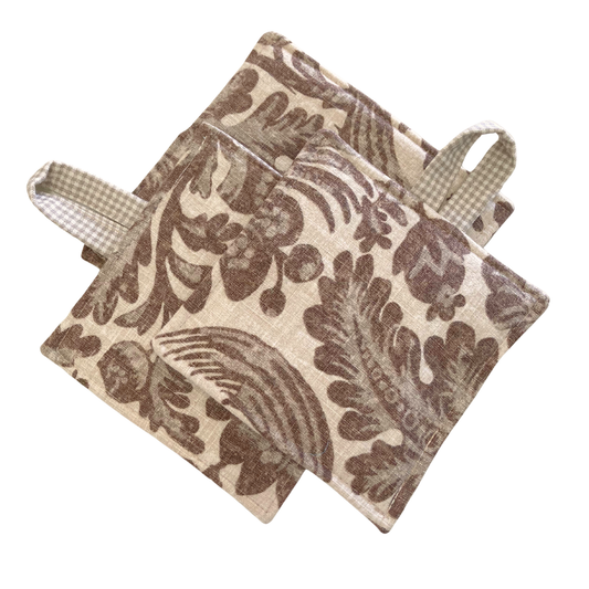 Potholder Set by Zarghuna