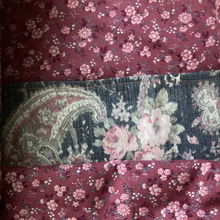 Load image into Gallery viewer, Tote Bag by Samiha
