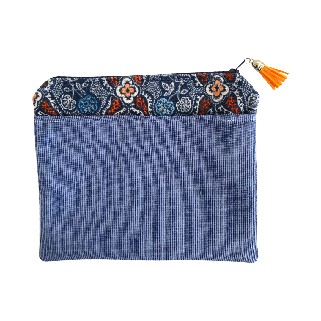 Mini Case by Aa Te