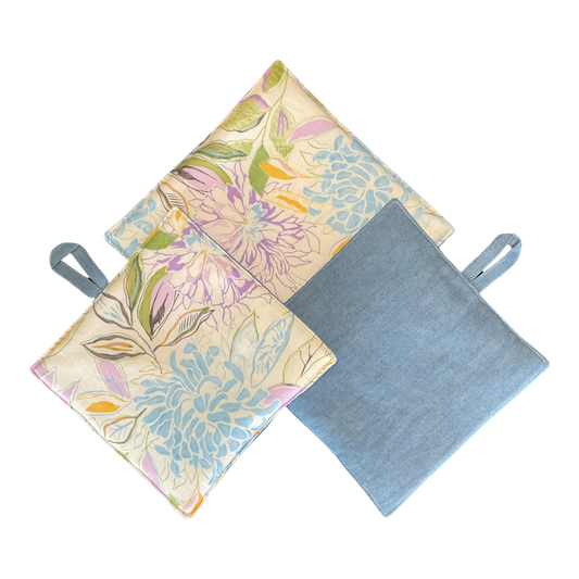 Potholder Set by Aa Te