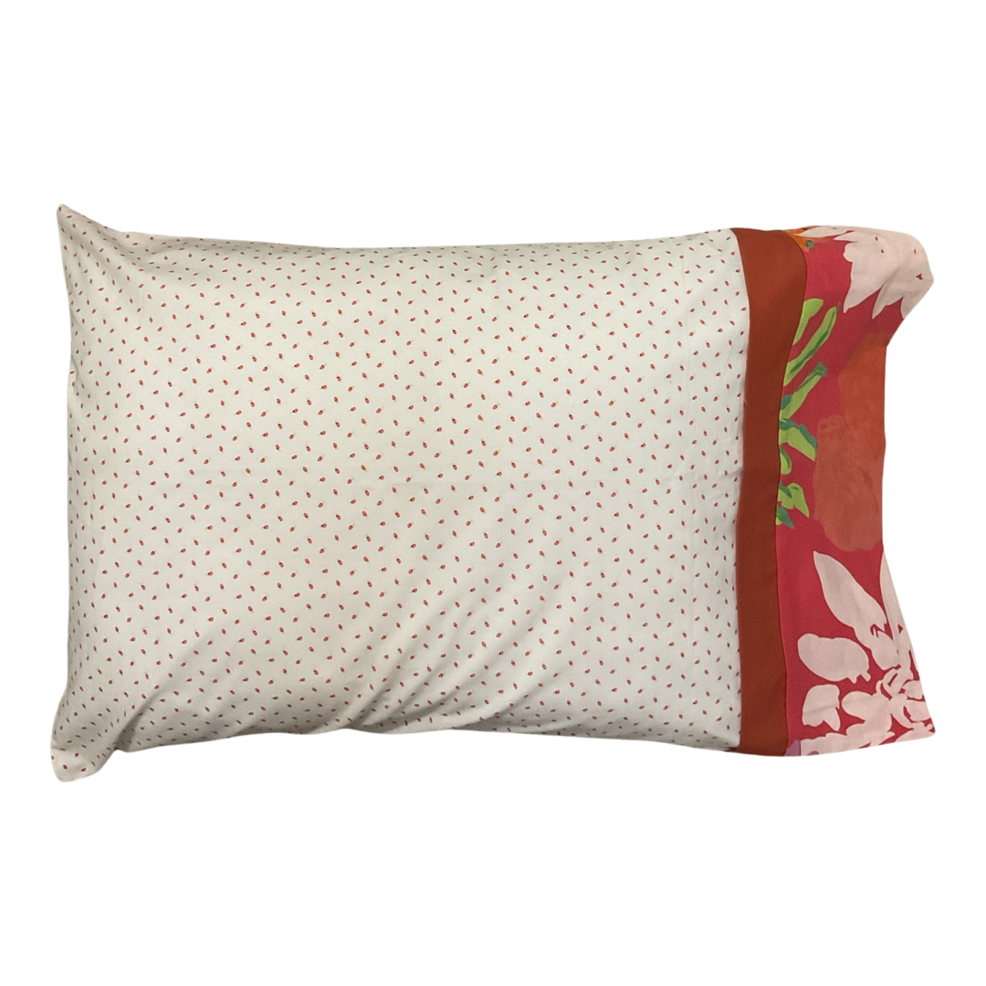 Pillowcase set by Farida