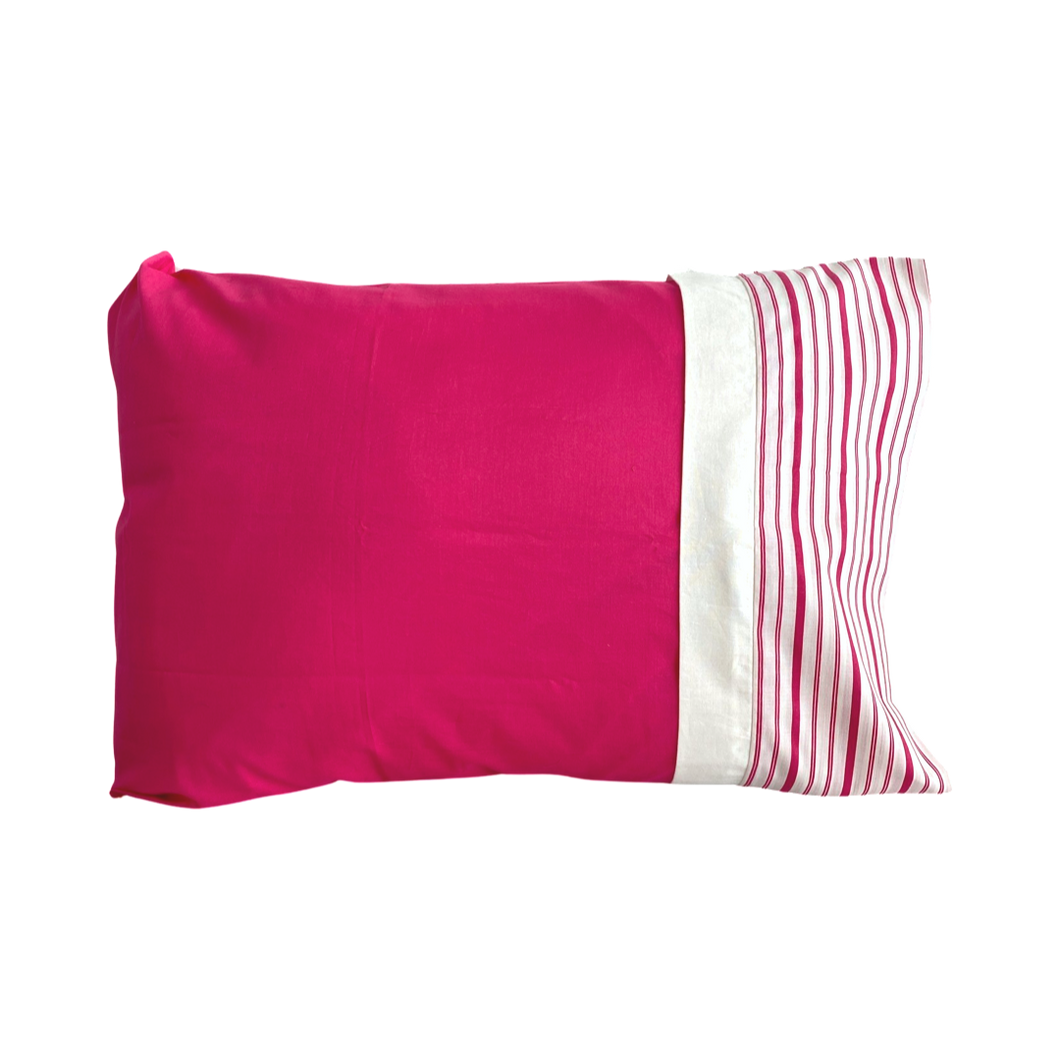 Pillowcase Set by Sukutara
