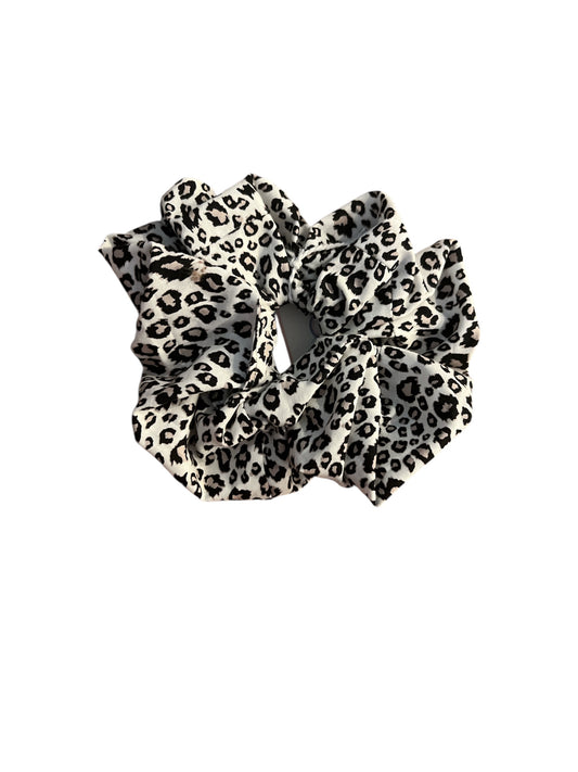 Scrunchie by Zabera