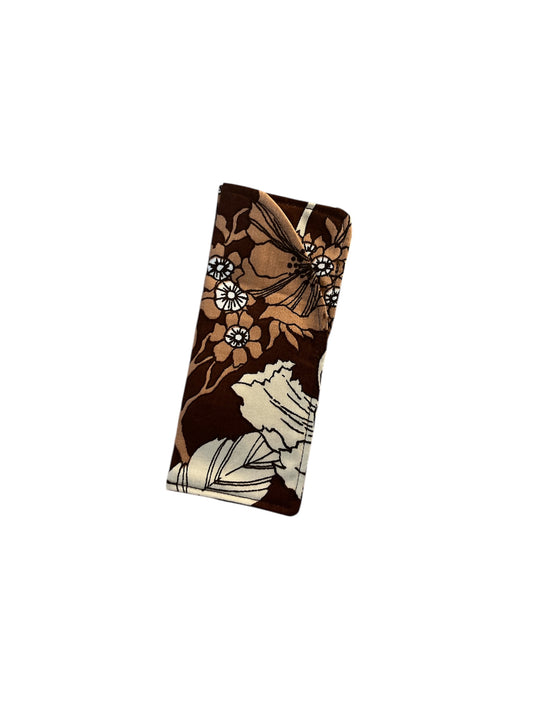 Glasses Sleeve by Farida