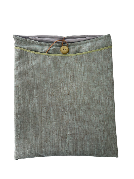 Laptop Sleeve 18” by Sakina