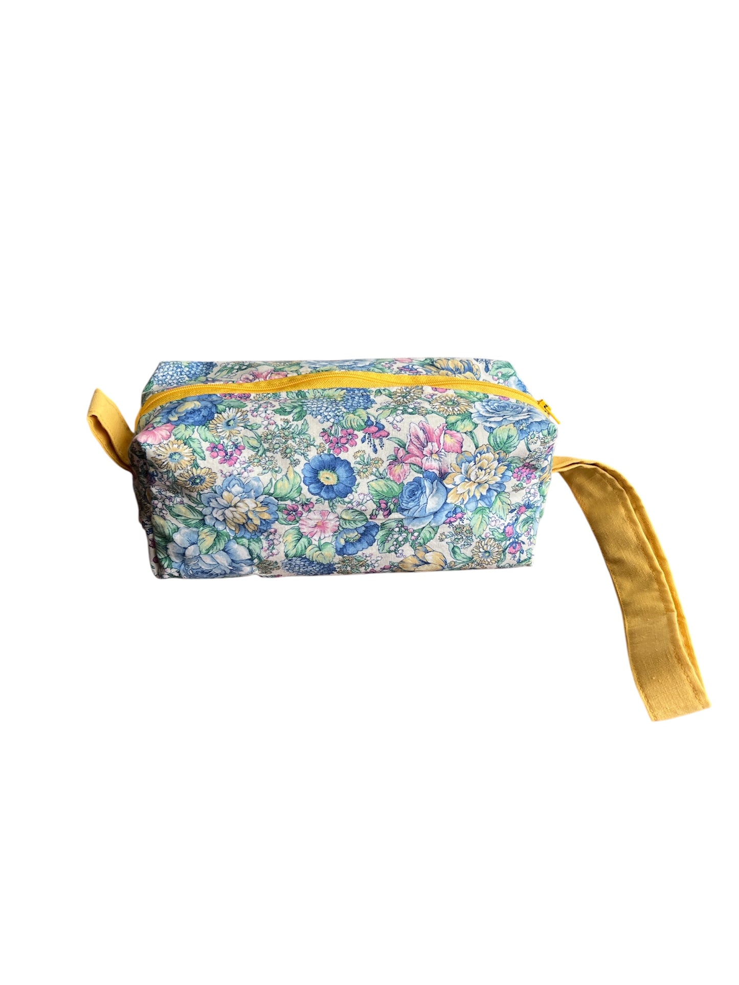 Cosmetic bag Rounded by Firoza