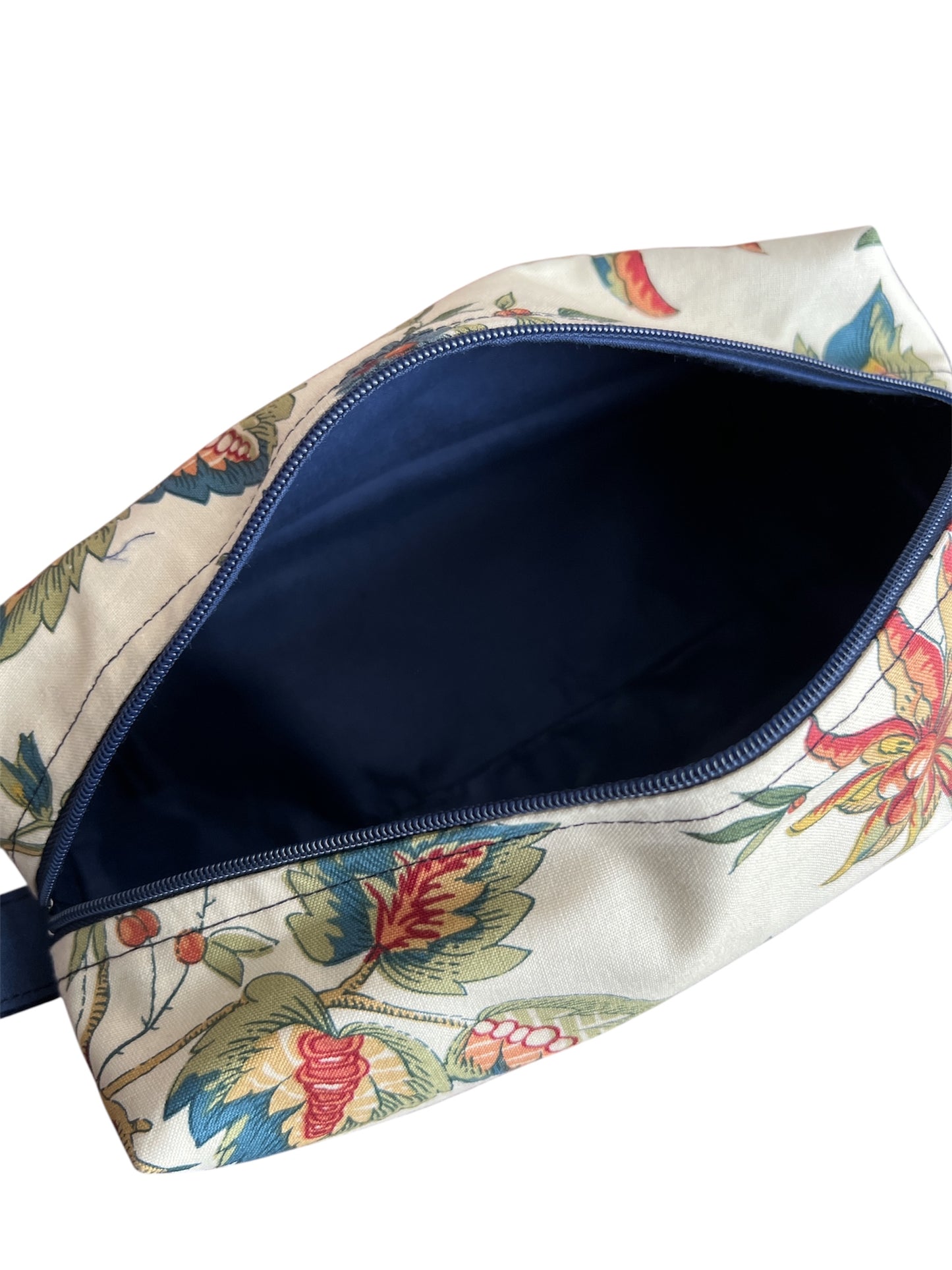 Cosmetic bag Rounded by Zarghuna