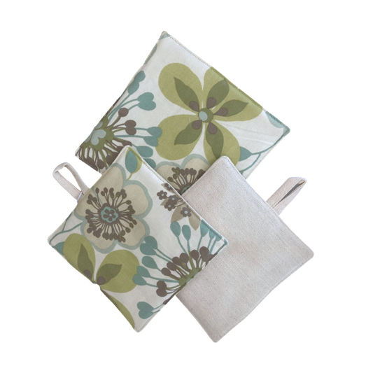 Potholder Set by Aa Te