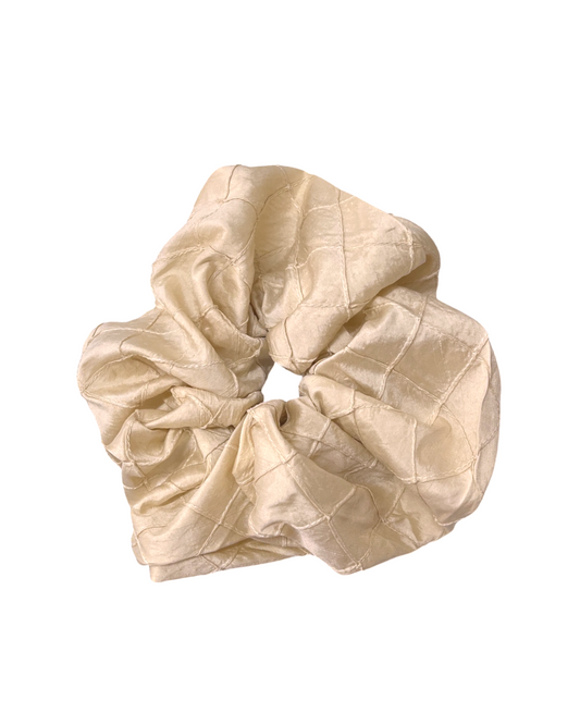 Scrunchie by Sakina