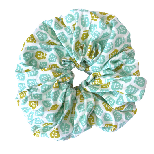 Scrunchie by Rokiyeh