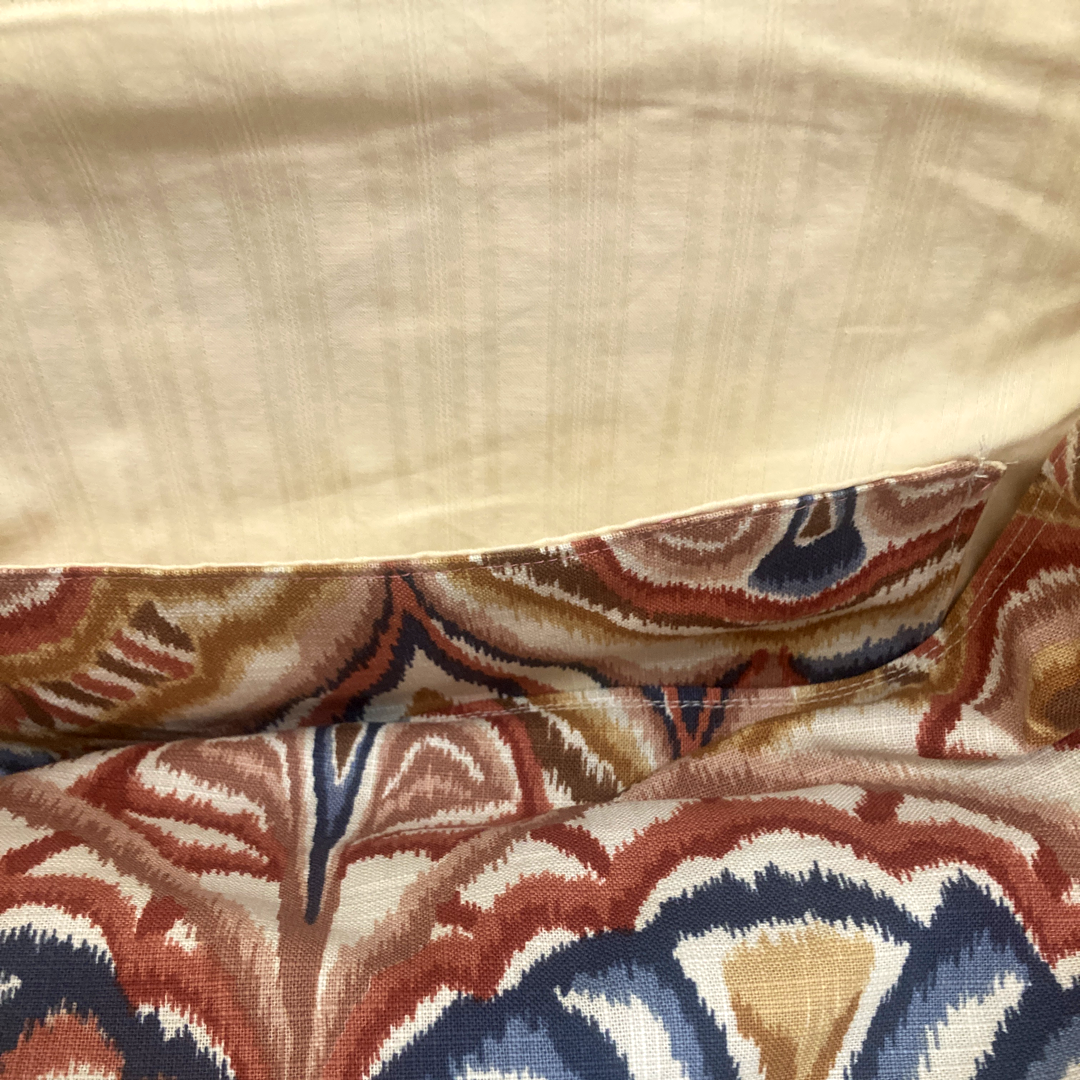 Tote Bag by Zahra
