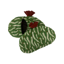 Load image into Gallery viewer, Cactus Pot Holder Set by Pa Moe
